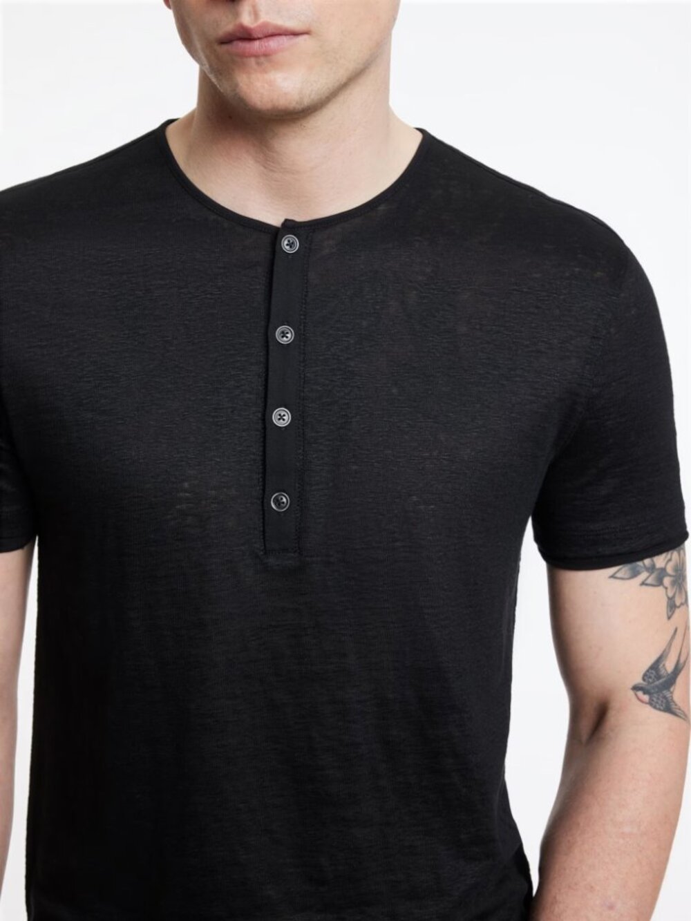 John Varvatos Bleeker Linen Henley Tee